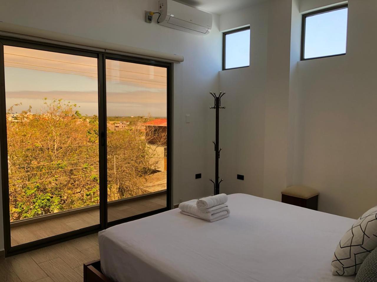 Suites En El Paraiso San Cristobal Galapagos Puerto Baquerizo Moreno Luaran gambar
